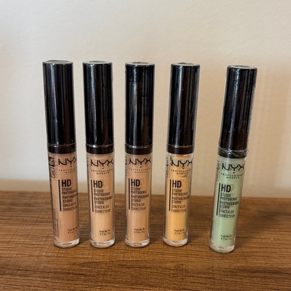 NYX HD Studio Concealer makeup bundle set of 5 NEW - Picture 1 of 3